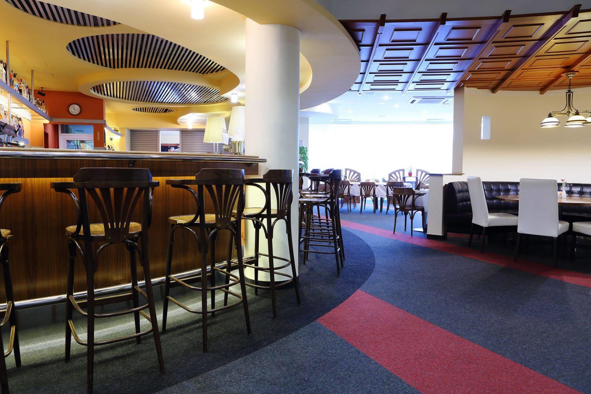 Hotel Jana Přerov Buitenkant foto