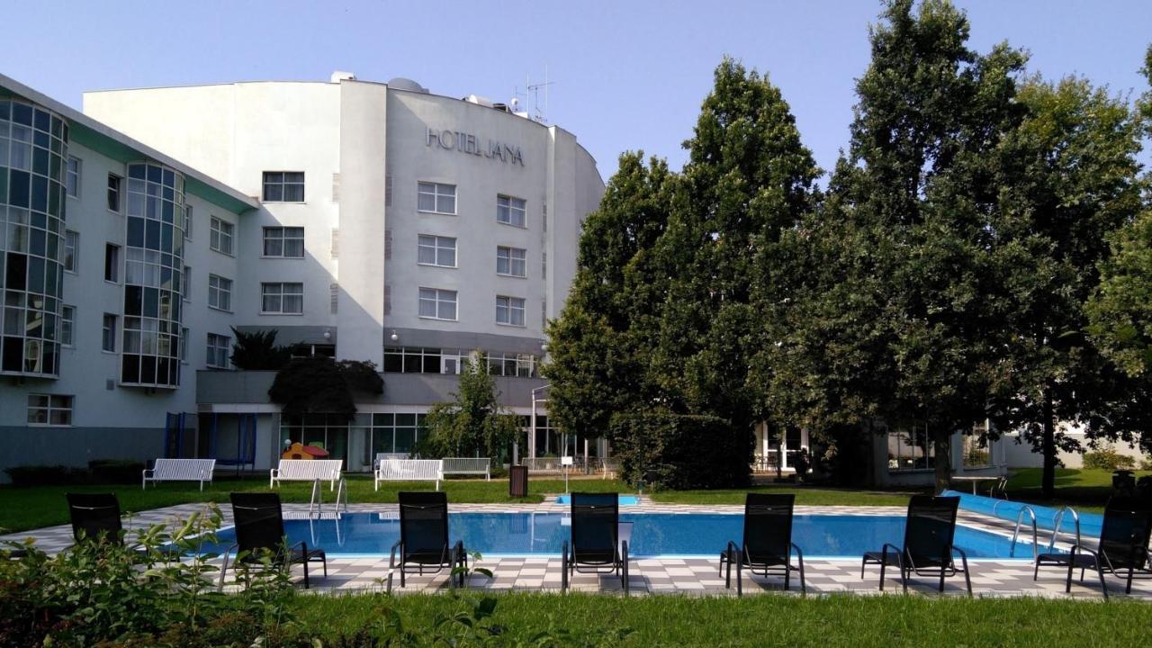 Hotel Jana Přerov Buitenkant foto